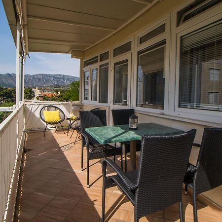 Apartment Marina Primosten Exterior photo