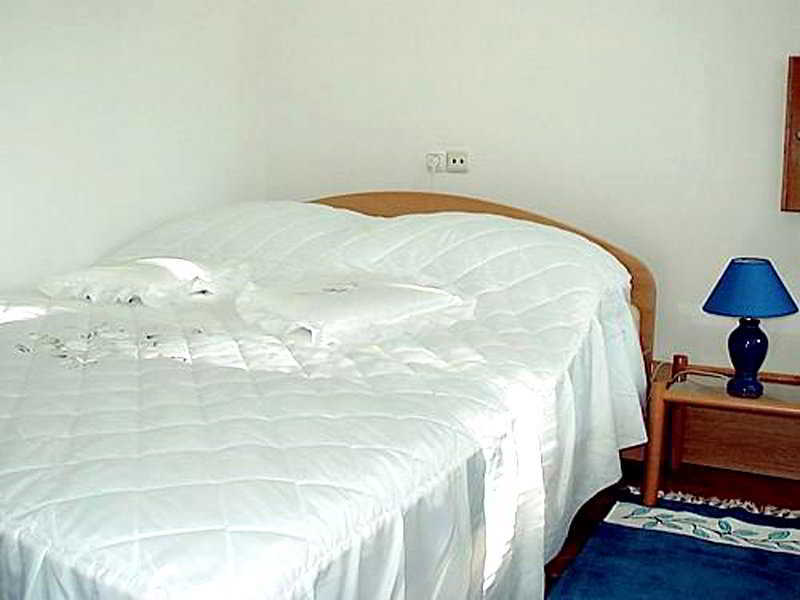 Apartment Marina Primosten Exterior photo